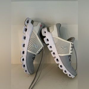 Cloudswift OnCloud Womens On Running Shoes Size 7